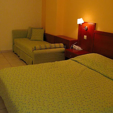 Artemis Hotel Tolo